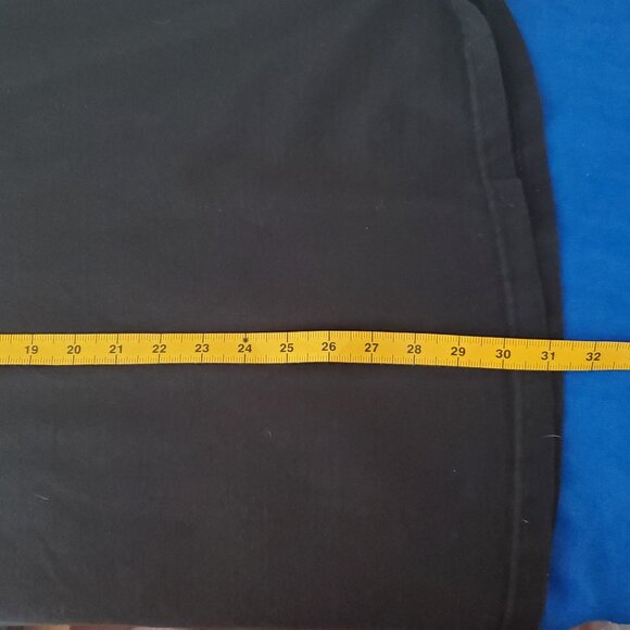 VTG Guess by Georges Marciano Black puffy Logo Tshirt - Picture 10 of 10